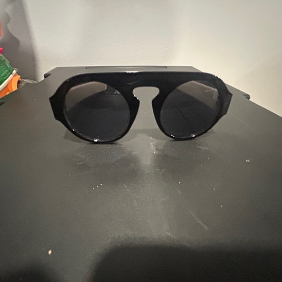 Stylish Black Sunglasses main image 6